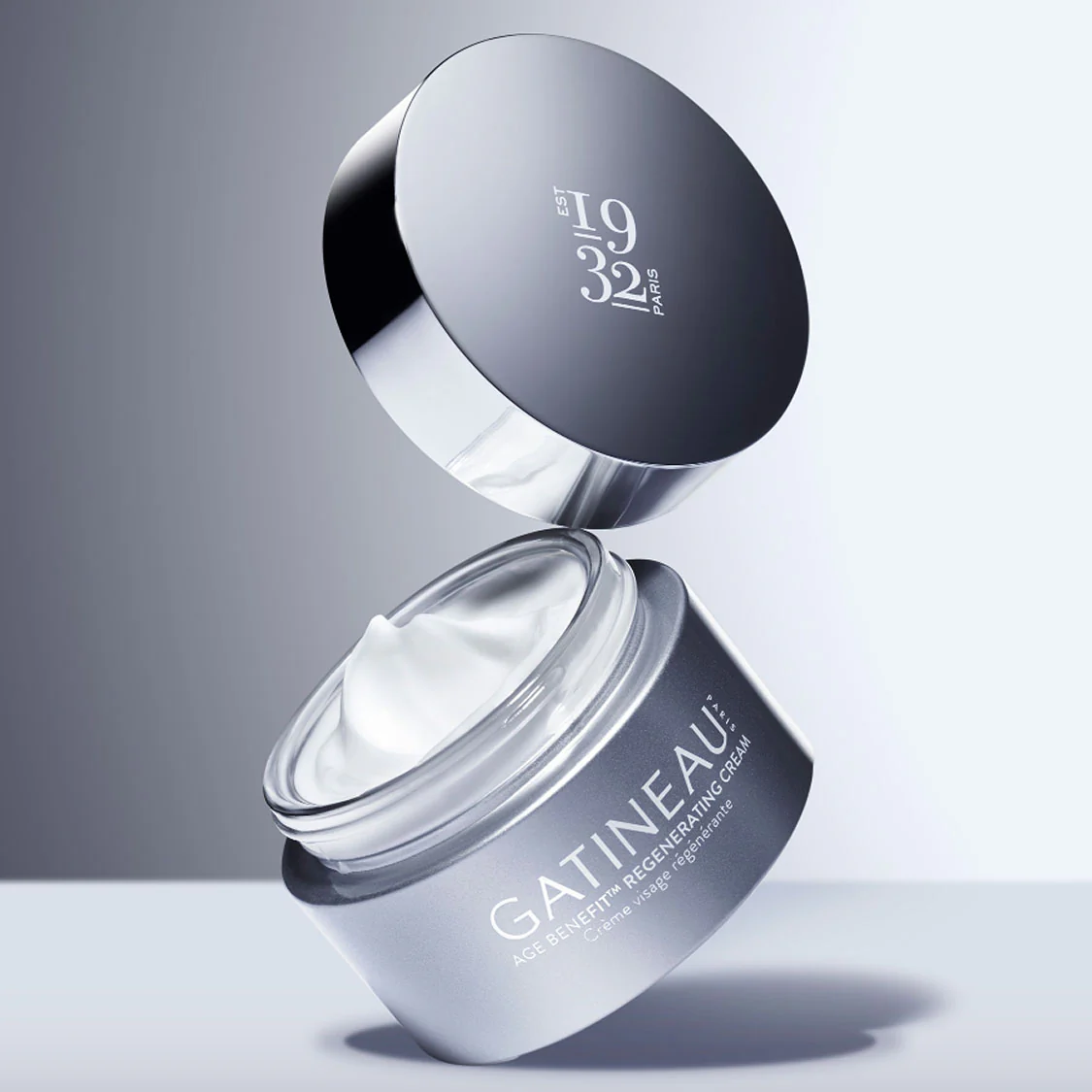 Age Benefit™ Regenerating Cream - Image 3